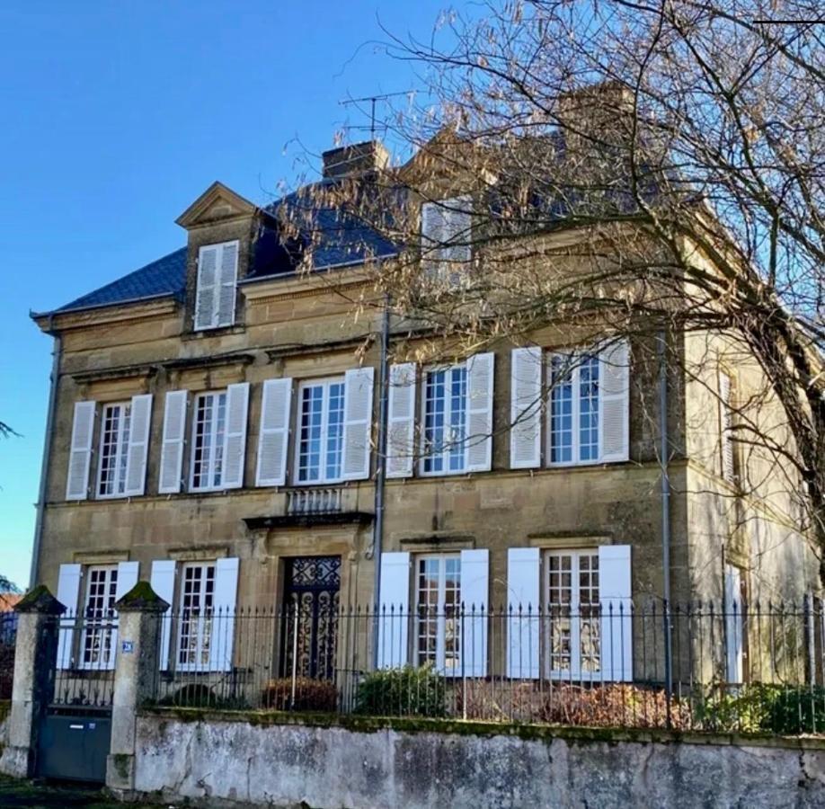 Maison De Mags & Mags Bed & Breakfast Lanouaille Exterior photo