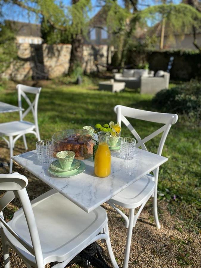 Maison De Mags & Mags Bed & Breakfast Lanouaille Exterior photo